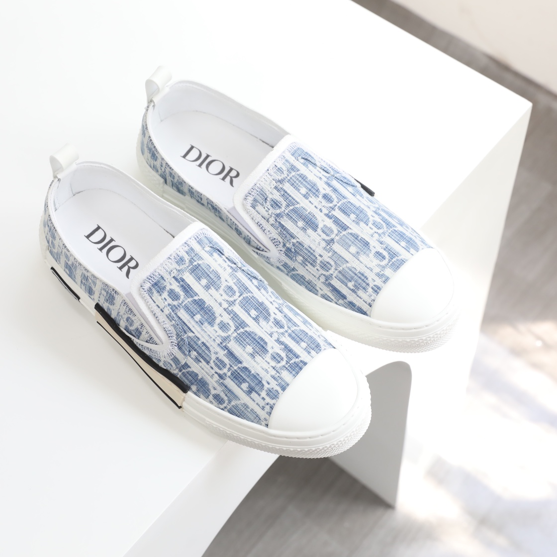 DIOR B23 SNEAKER