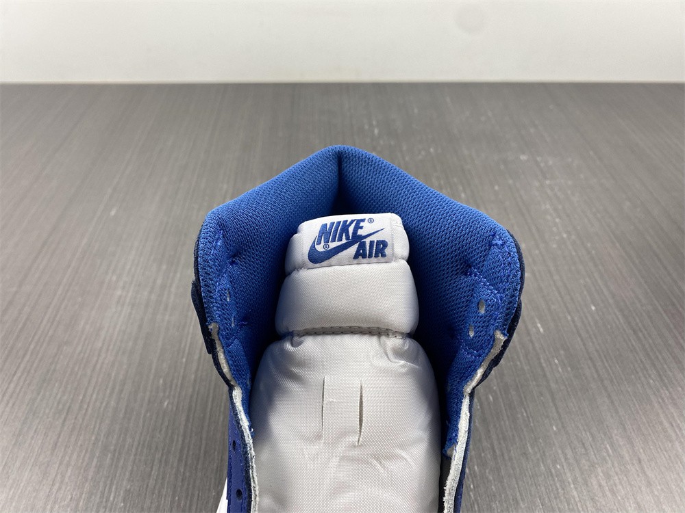 Air Jordan 1 Retro High OG