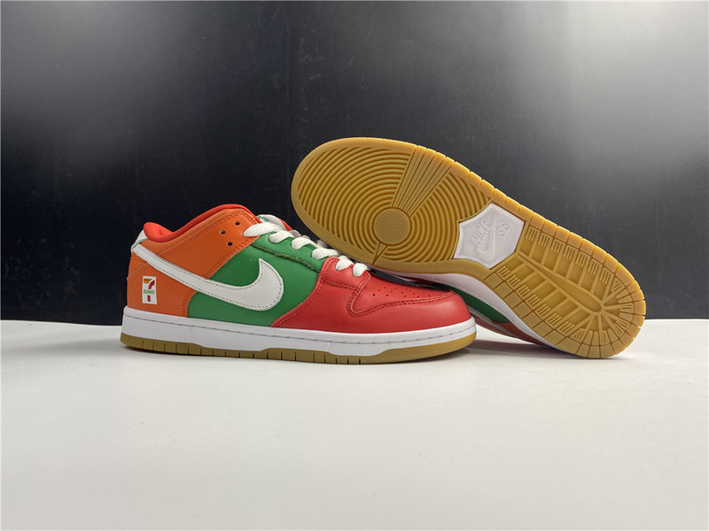 Nike SB Dunk Low 7 Eleven - CZ5130-600