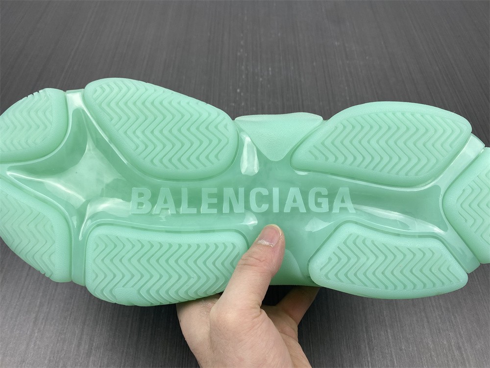 Balenciaga TRIPLE S TRAINER