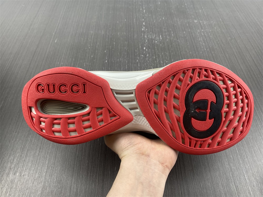 GUCCI Run Sneaker