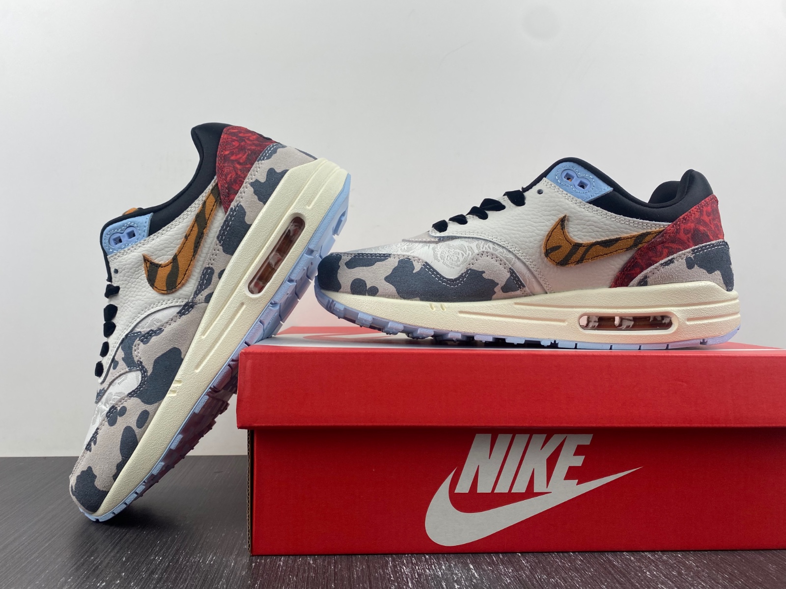 Nike AIr Max 1 WMNS Multi-Color FD0827-133