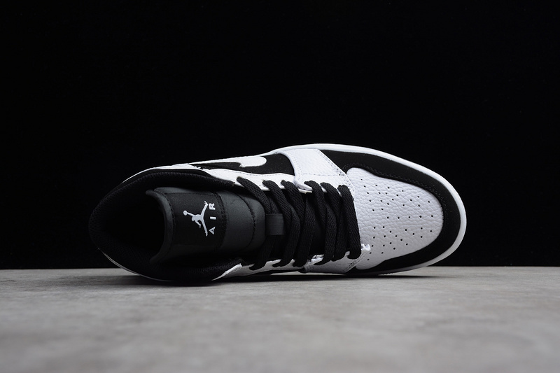 Air Jordan 1 Retro Mid 