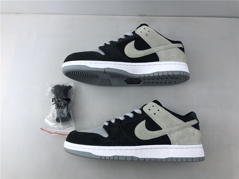 Nike SB Dunk Low Black Wolf Grey 854866-001