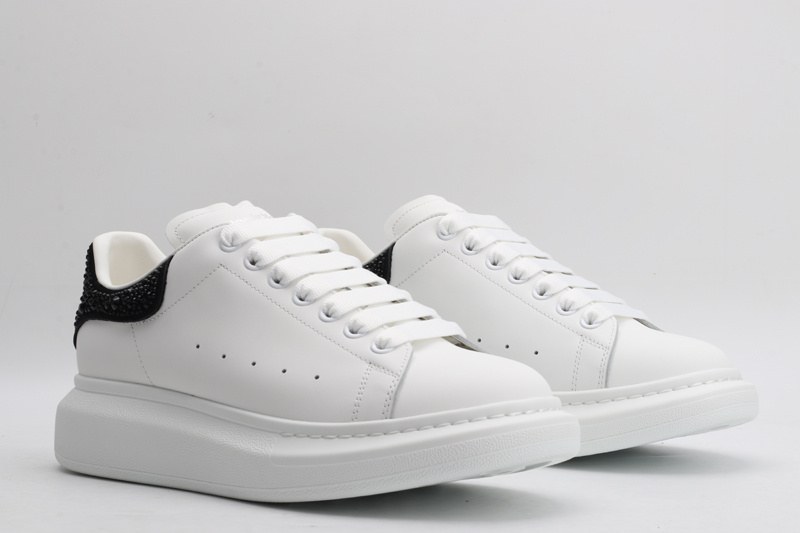 MCQUEEN OVERSIZED SNEAKER