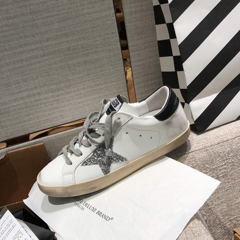 Golden Goose Sneaker
