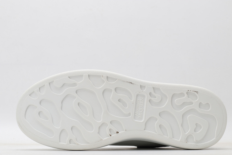 MCQUEEN OVERSIZED SNEAKER