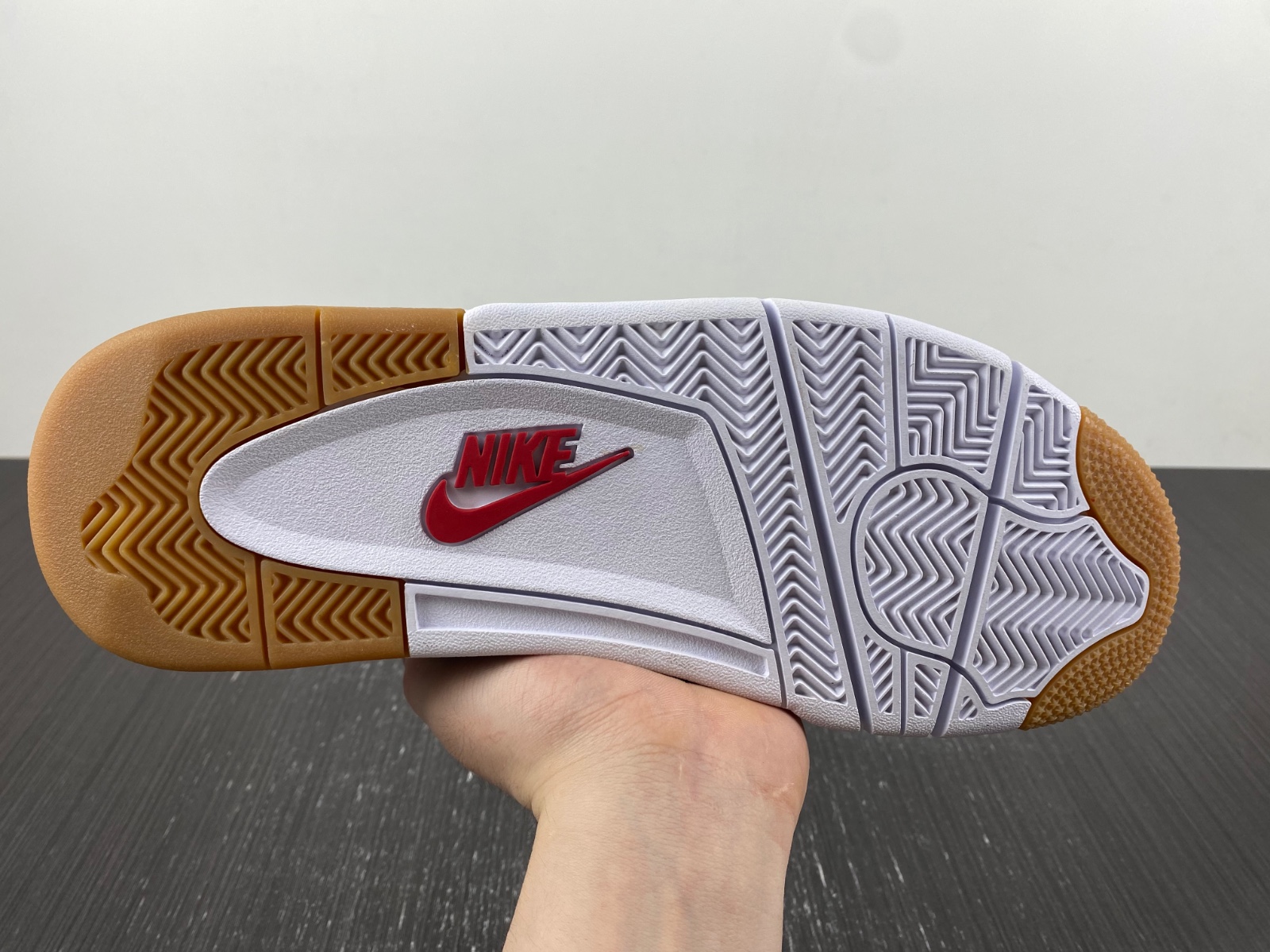 Nike SB x Air Jordan 4 customize