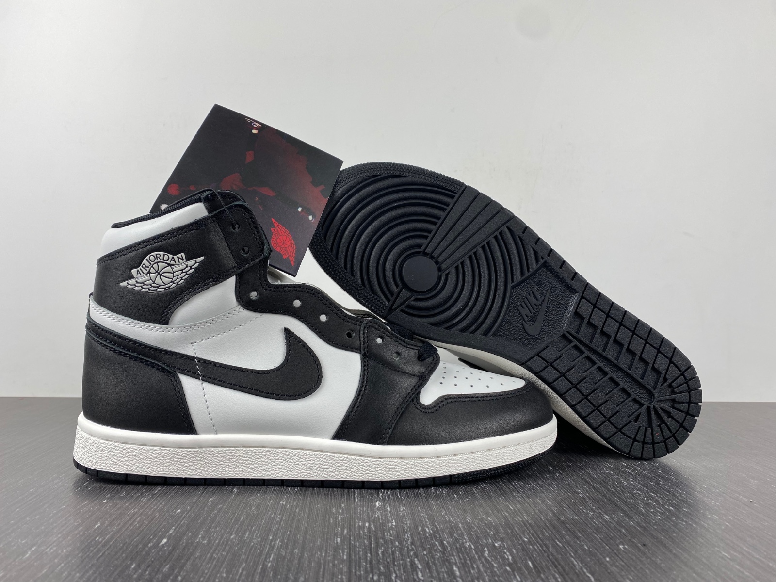 Air Jordan 1 High 85 Black White BQ4422-001