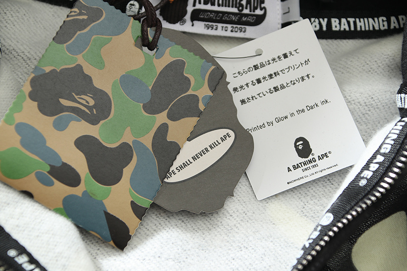 Bape Hoodie 2301024