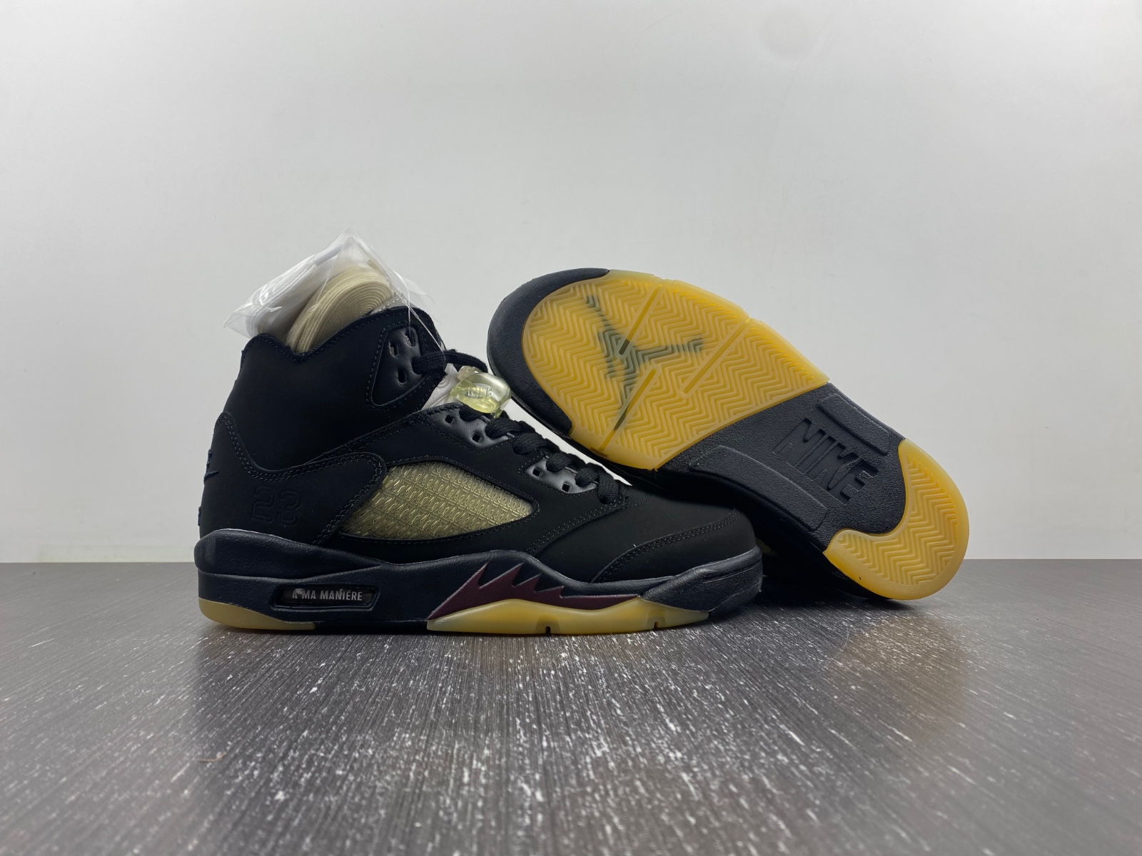 A Ma Maniére x Air Jordan 5 "Black" FD1330-001