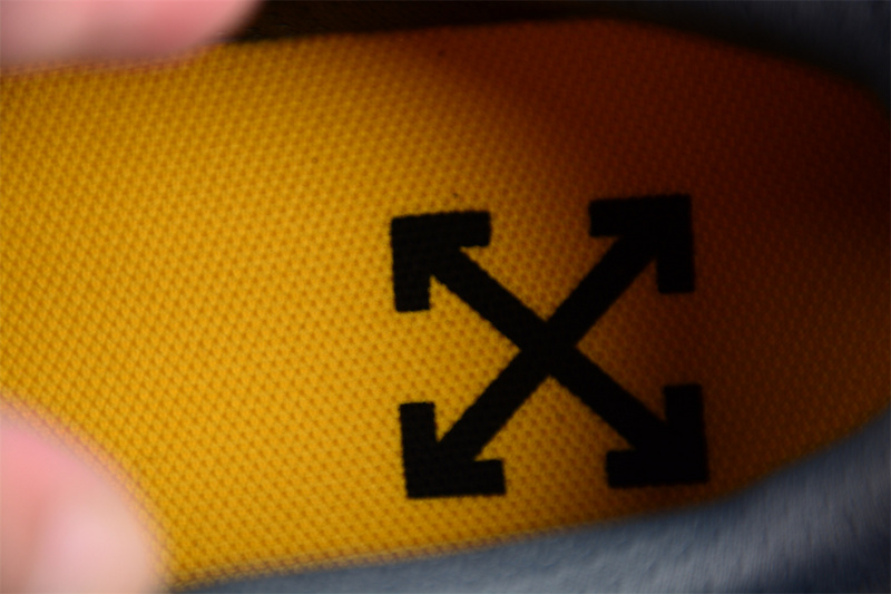 OW C/O ODSY-1000 SNEAKERS