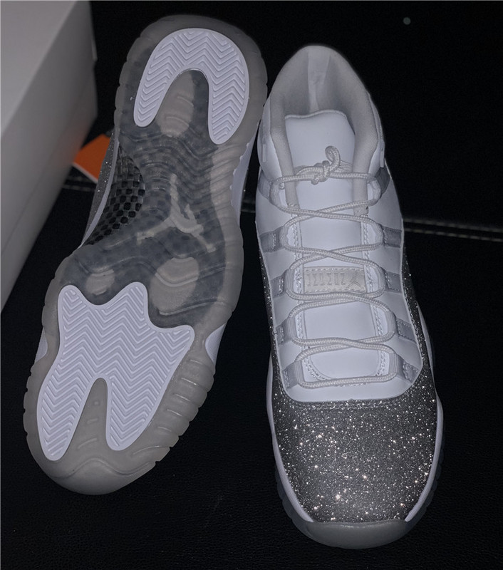 AIR JORDAN 11 RETRO "METALLIC SILVER" AR0715-100