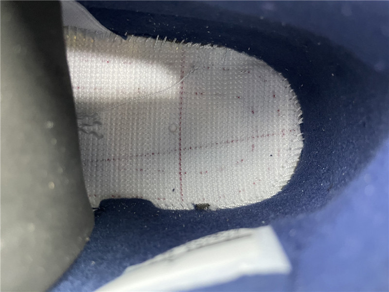 Air Jordan 4 Retro LS 