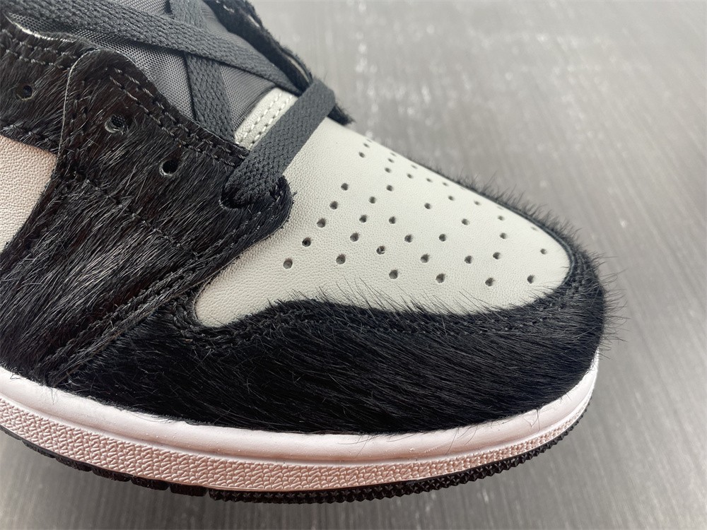 Air Jordan 1 High OG “Twist 2.0” DZ2523-001