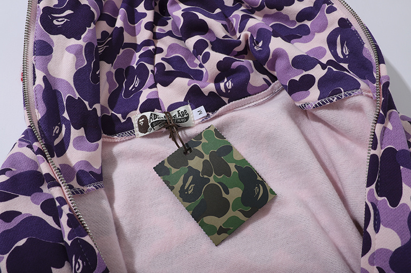 Bape Hoodie 2301025
