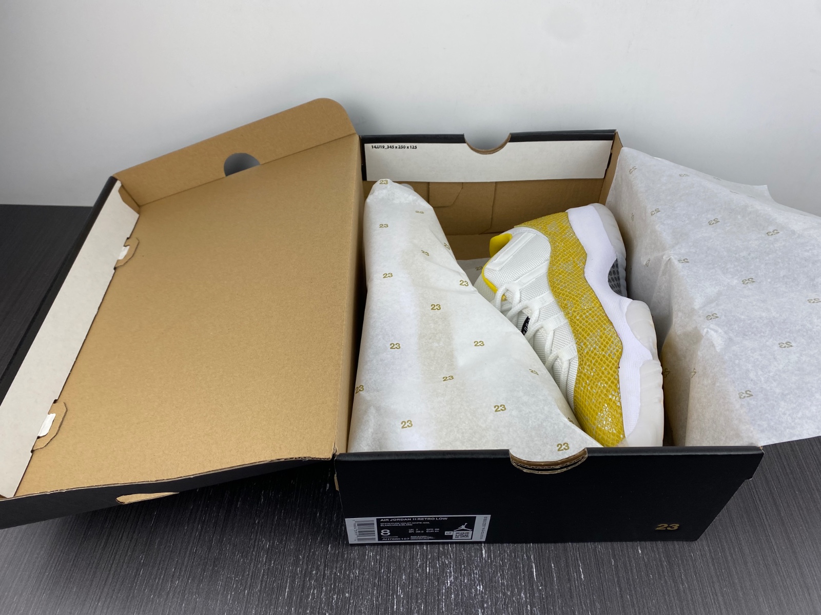 Air Jordan 11 Low  “Yellow Snakeskin” AH7860-107