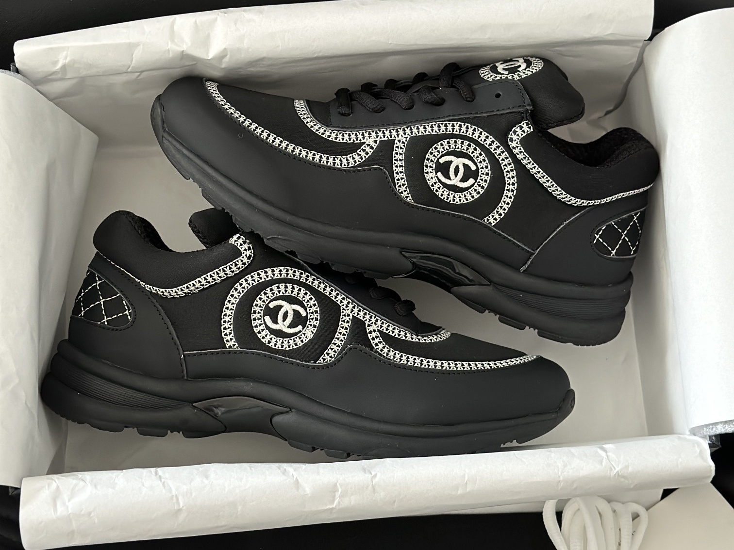 Chanel Trainer CH-5