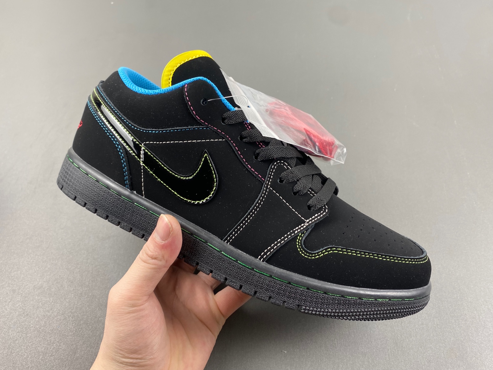 Air Jordan 1 Low Phat