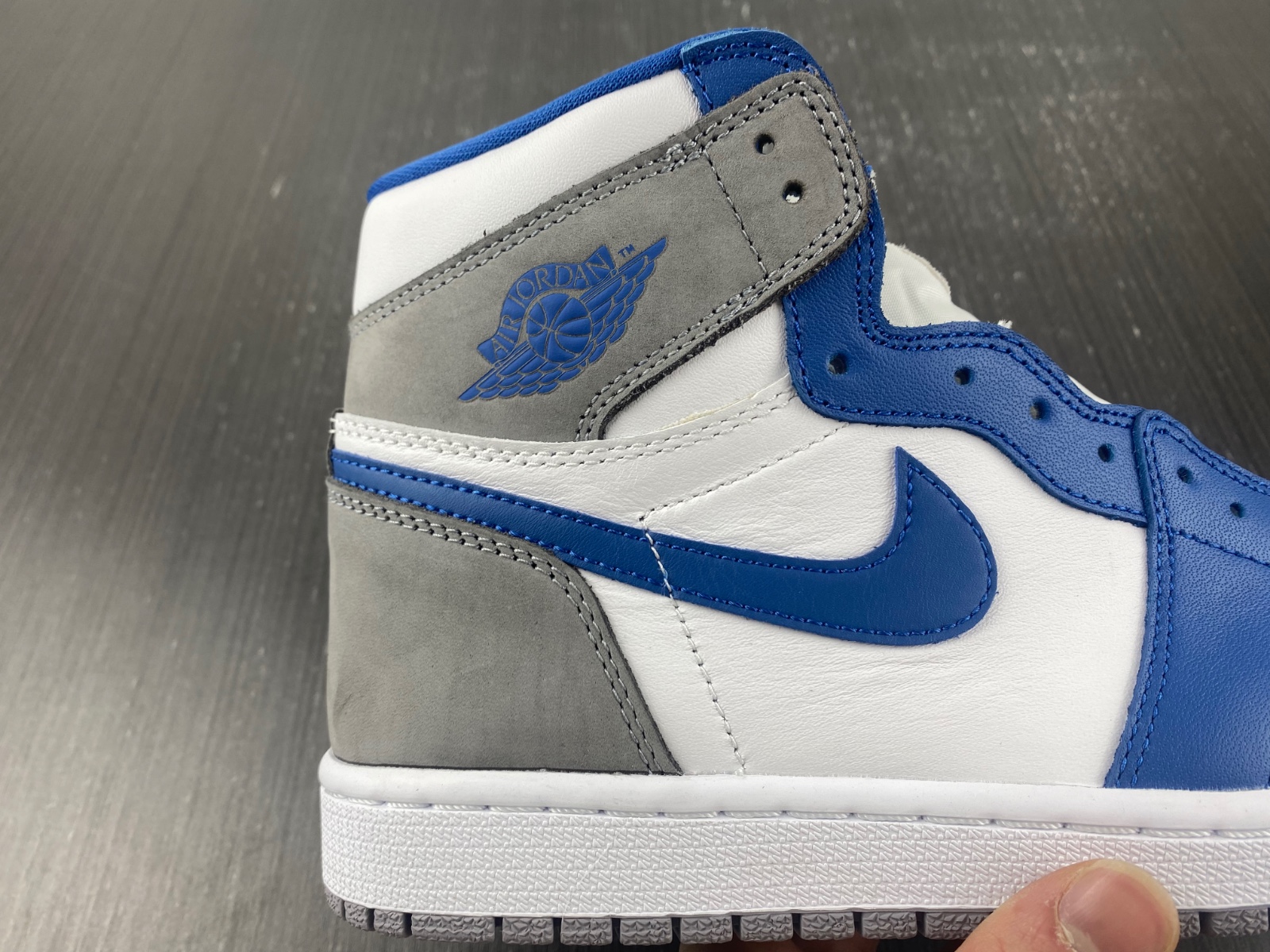 Air Jordan 1 Retro High OG