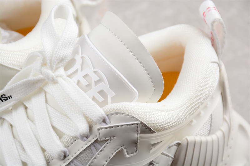 OW C/O ODSY-1000 SNEAKERS