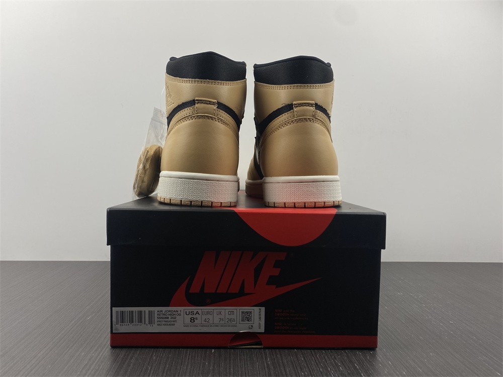Air Jordan 1 Heirloom 555088-202