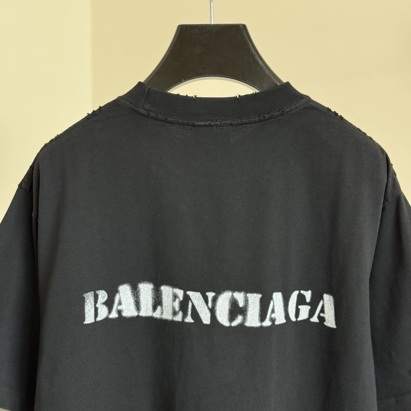 Balenc1aga T-SHIRT 2404002