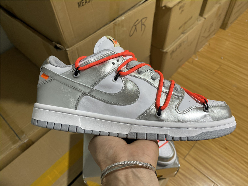 Off White x Nike Dunk Low CT0856- 800
