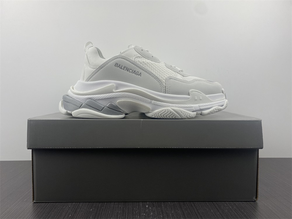 Balenciaga TRIPLE S TRAINER