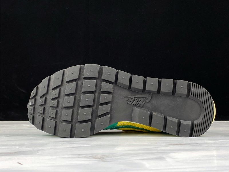 Sacai X Nike Regasus Vaporrly SP Yellow Green Black White BV0073-103