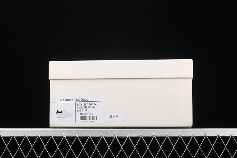 MCQUEEN OVERSIZED SNEAKER