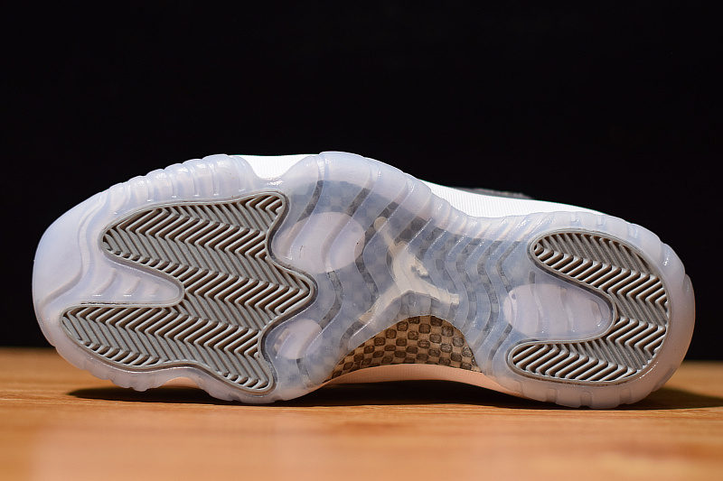 Air Jordan 11 Low "Cool Grey" 528895-003