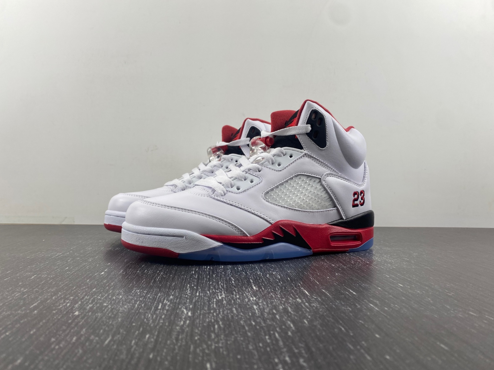 Air Jordan 5 Retro 'Fire Red' 2013 136027-120