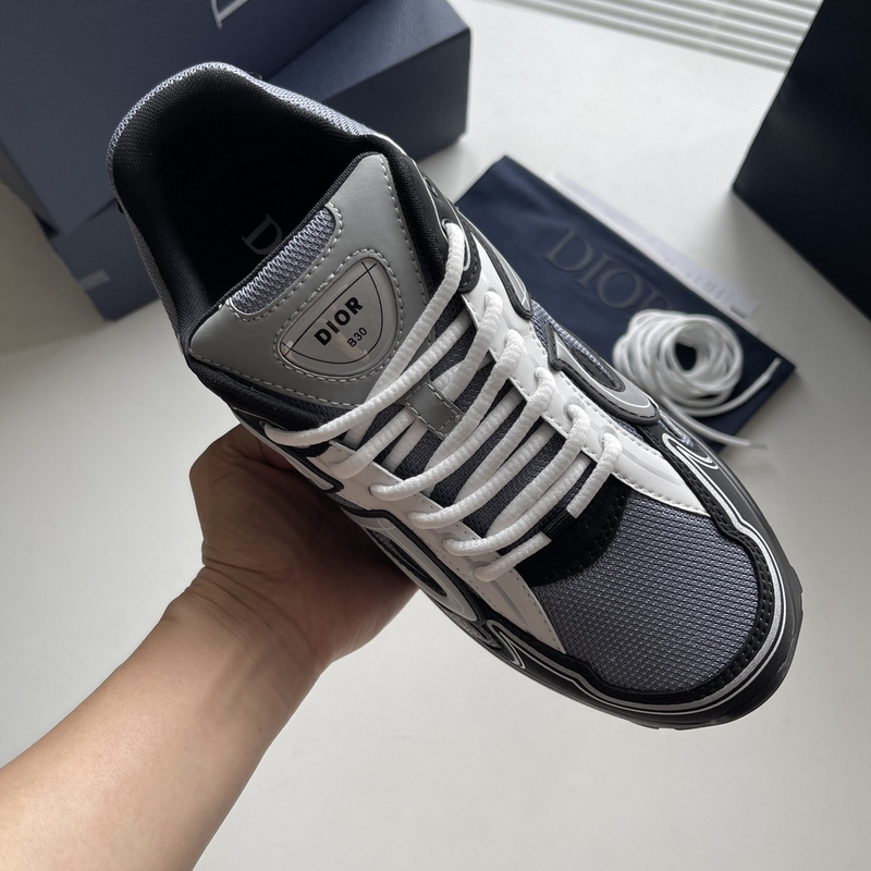 DIOR B30 SNEAKER