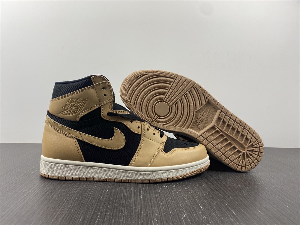 Air Jordan 1 Heirloom 555088-202