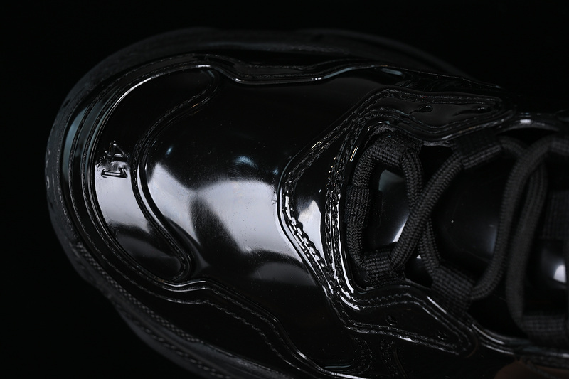 Balenciaga TRIPLE S TRAINER