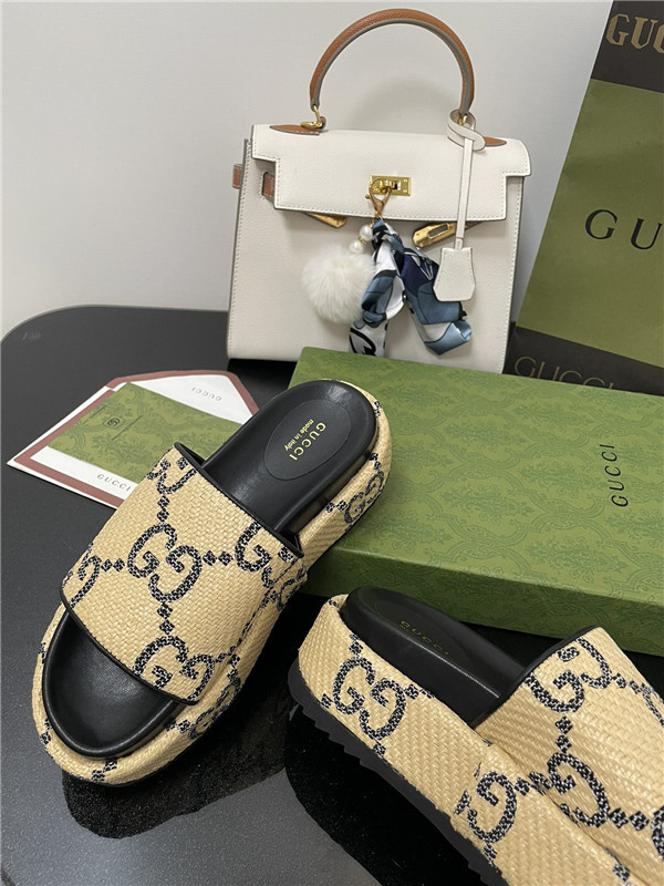 GUCCI WOMEN