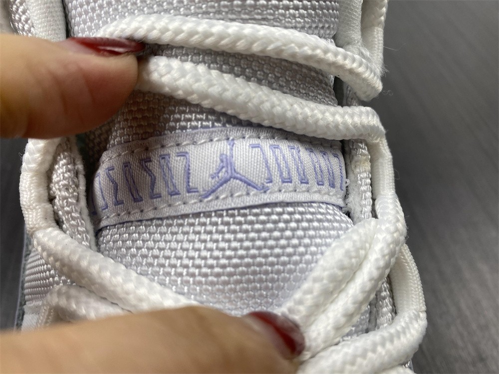 Air Jordan 11 Retro Low Pure Violet AH 7860-101