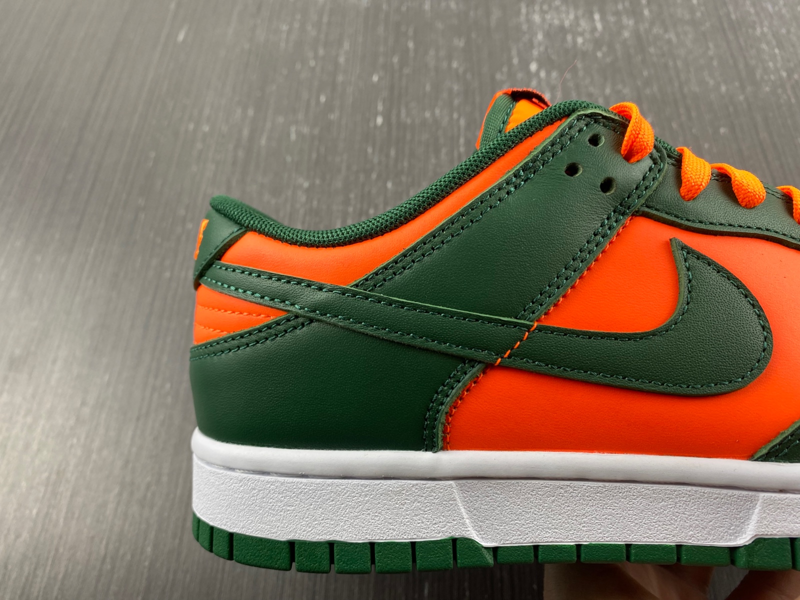 Nike Dunk Low "Miami Hurricanes" DD1391-300