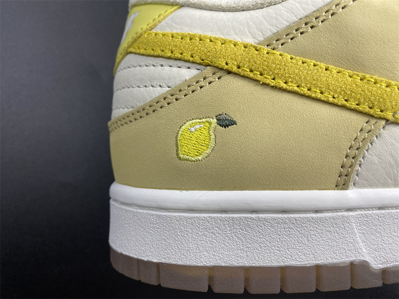 Nike Dunk Low Lemon Drop  DJ6902-700