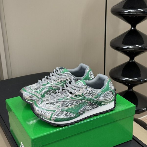 Bottega Veneta Orbit Sneakers