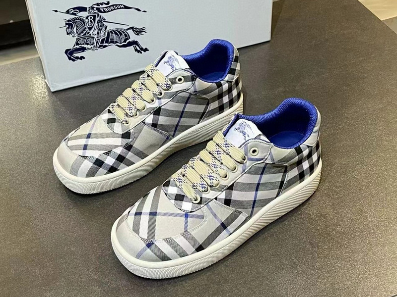 Burberry Check Terrace Sneakers BBR--3007