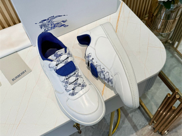 Burberry Check Terrace Sneakers BBR--3011