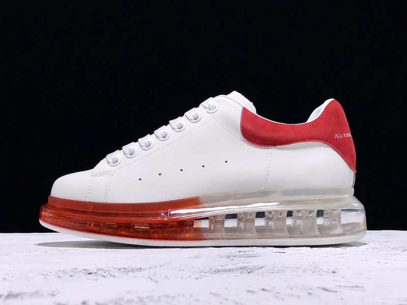 MCQUEEN OVERSIZED SNEAKER