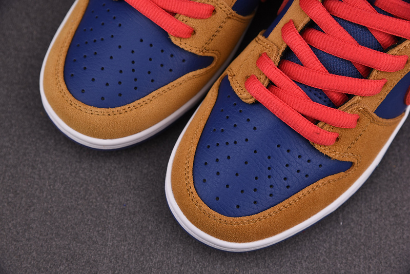 Nike SB Dunk Low Papa Bear BQ6817-700