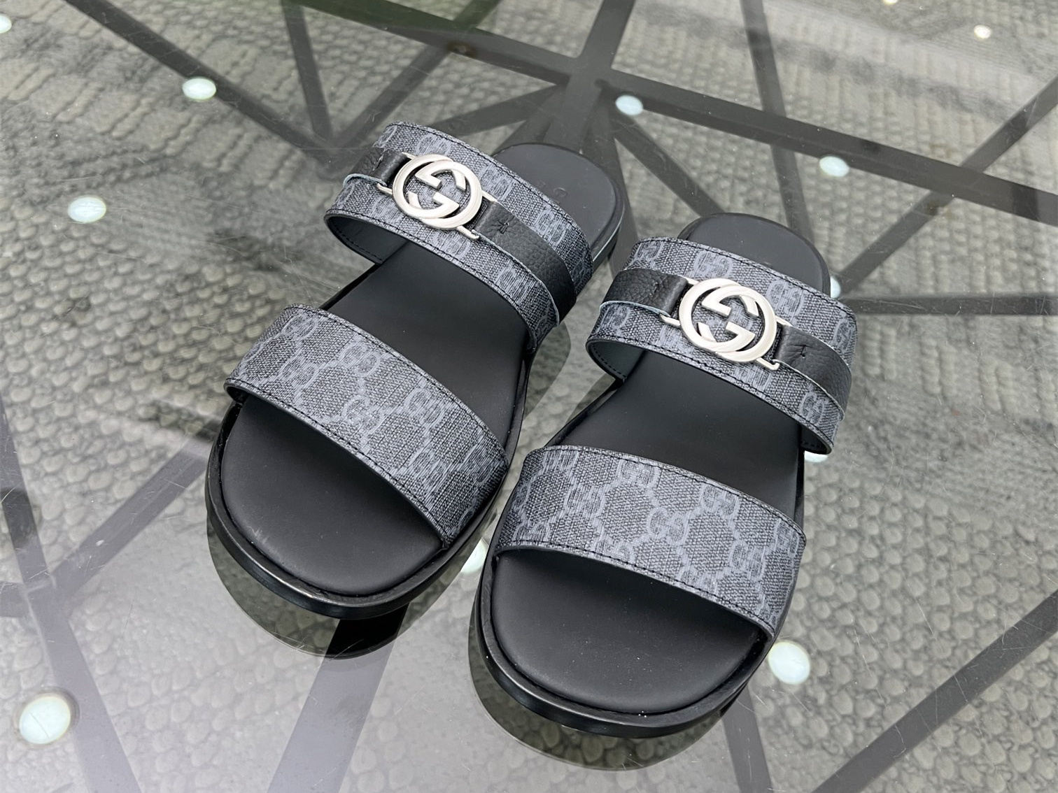 GUCCI SLIDE (EU38-EU46)