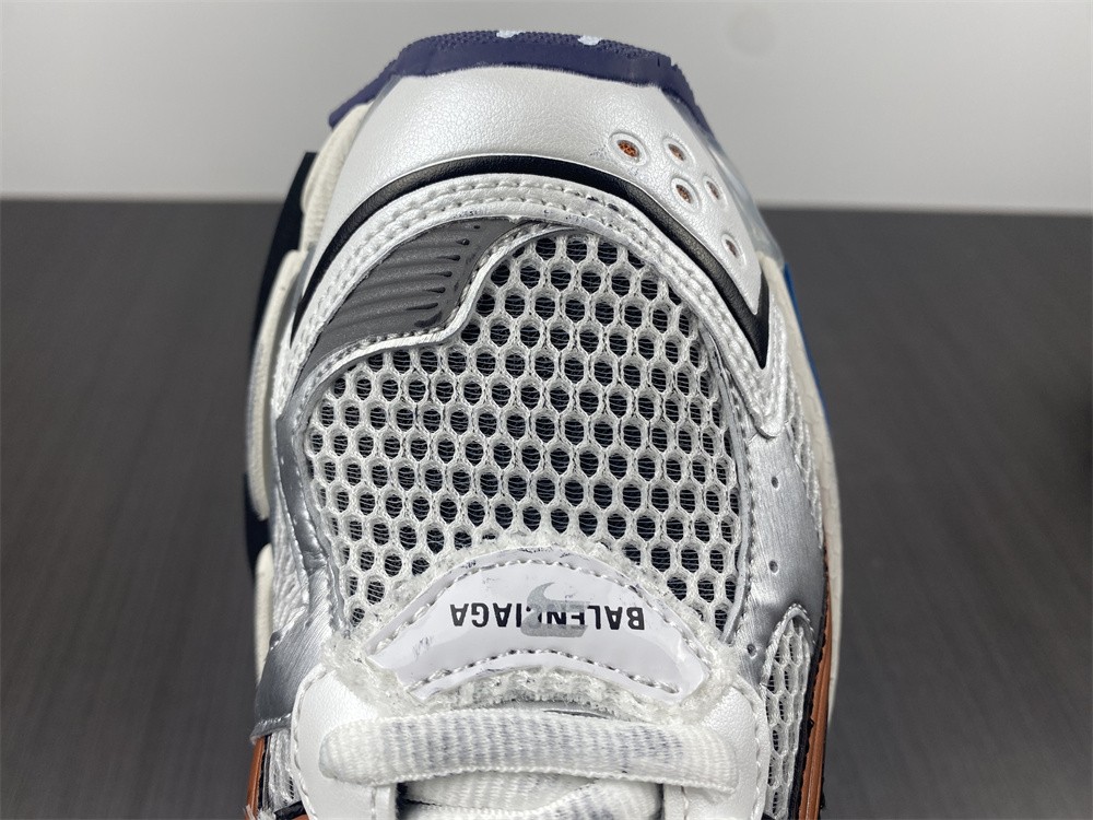 Balenciaga Runner Sneaker