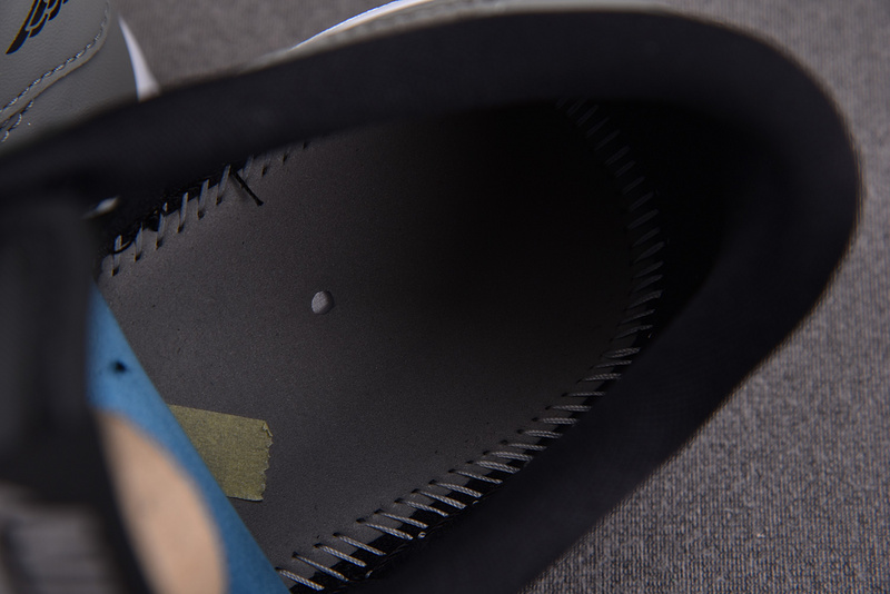 Air Jordan 1 Retro Low OG