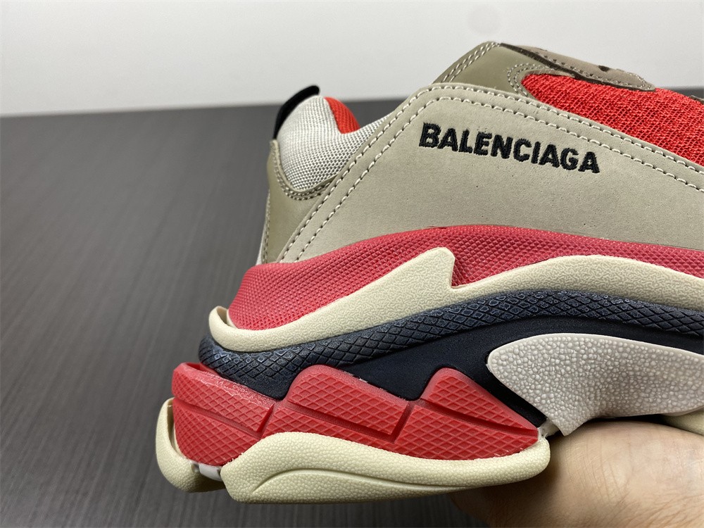 Balenciaga TRIPLE S TRAINER