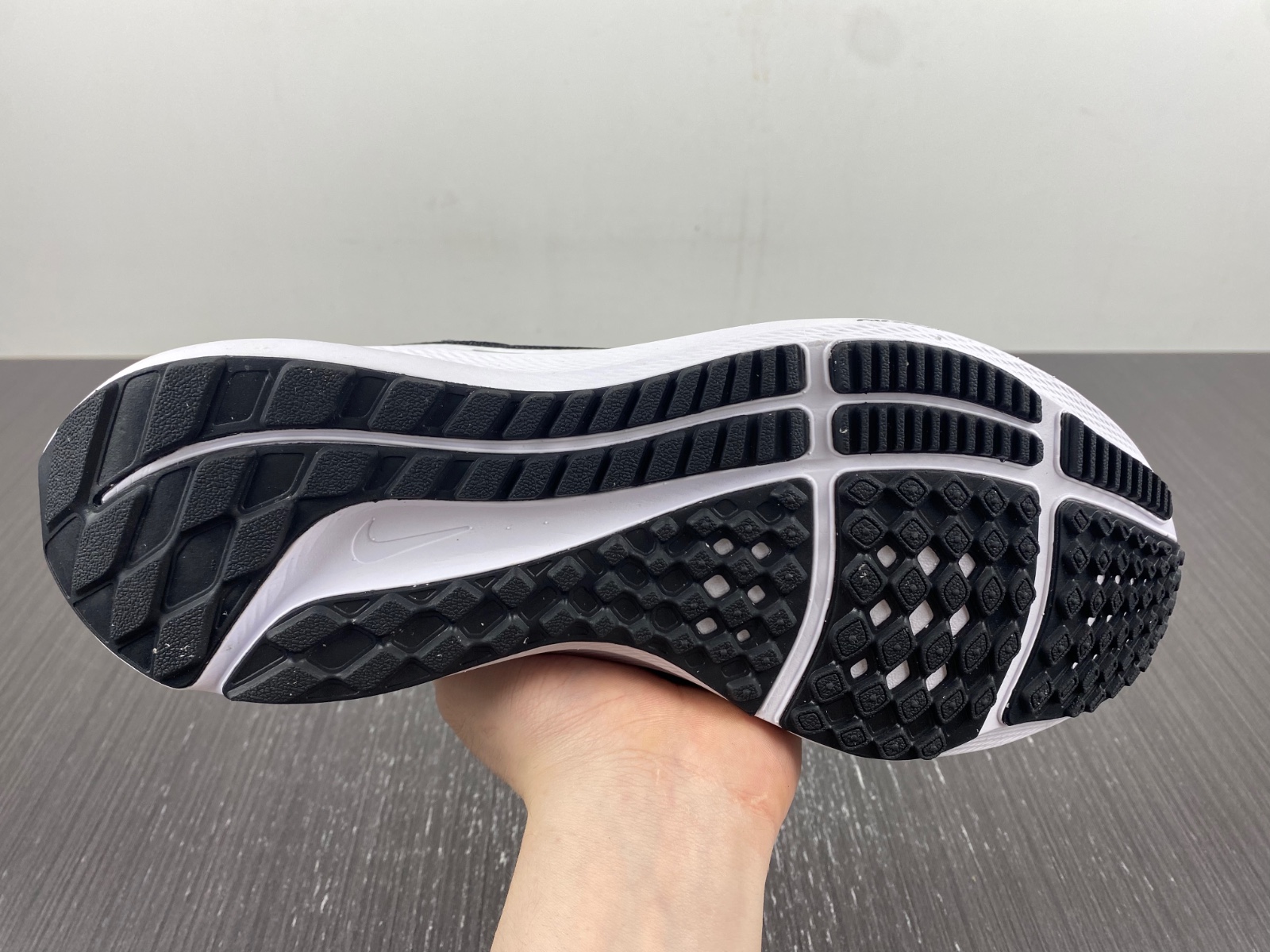 Nike Air Zoom Pegasus 40 Wide 